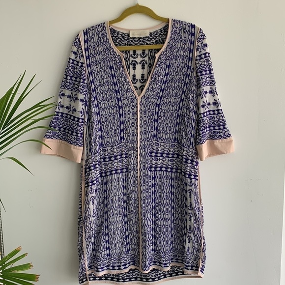 LOVE SAM WHITE W/ROYAL BLUE EMBROIDERY DRESS  SZ S - Picture 2 of 13